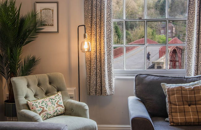 Ironmasters House - Foto 1