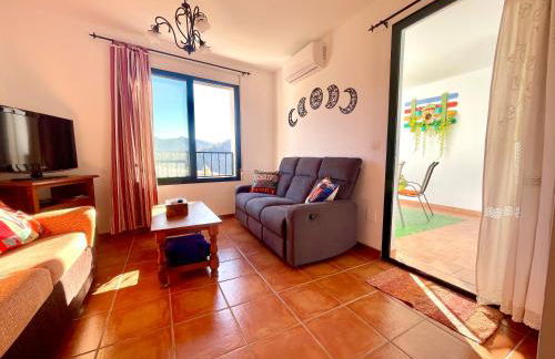 Apartamentos Axarquia , Frigiliana, terraza privada con vistas a la montaña rio y al mar - Photo 38