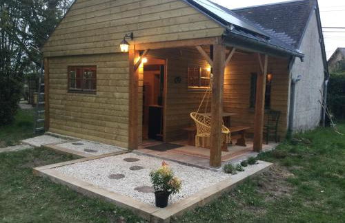 Bungalow 2 pièces, SDB, terrasse, Piscine de mai à octobre - Foto 10