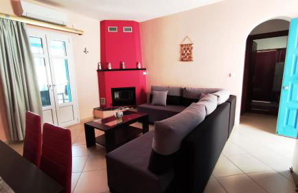 Orion Suite & Apartments - Photo 21