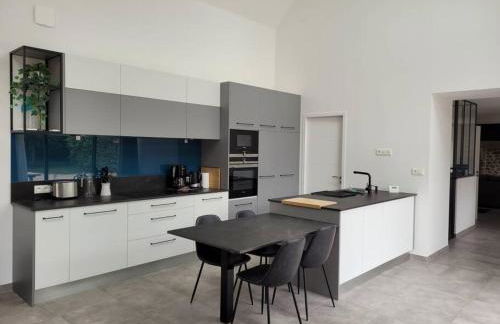 Maison familiale proche plages avec jacuzzi - Foto 9