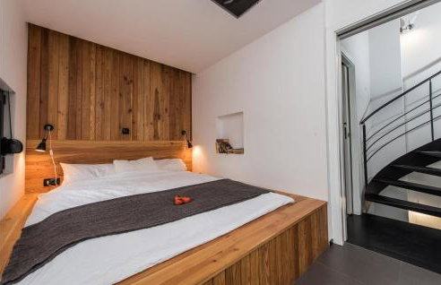 Amazing Home In Dragove - Foto 28