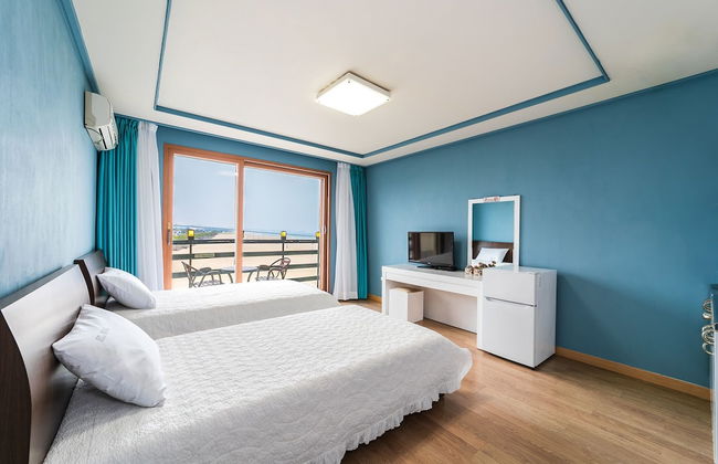 Elmar Condotel - Photo 17