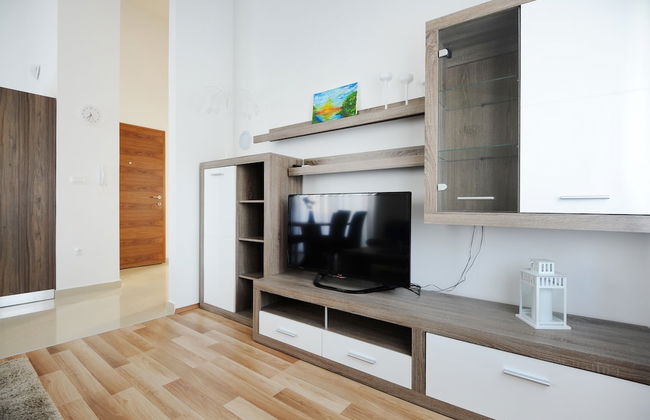 Apartments Hills - Photo 31