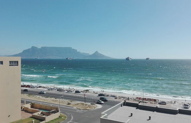 The Waves, Living By the Beach - Foto 52