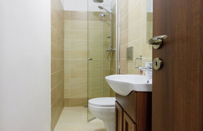 Modern Apartment - Photo 57
