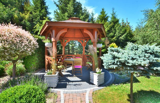 Holiday Apartment, 3 Bedrooms, Garden, Slowino - Photo 11