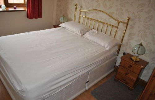 Oldcotes Cottages - Photo 13