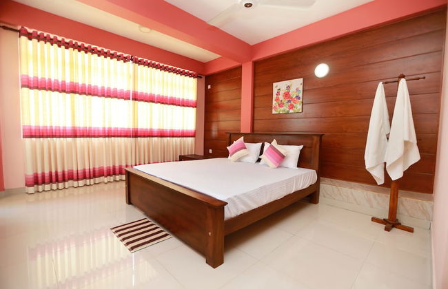 APL Apartments - Photo 1