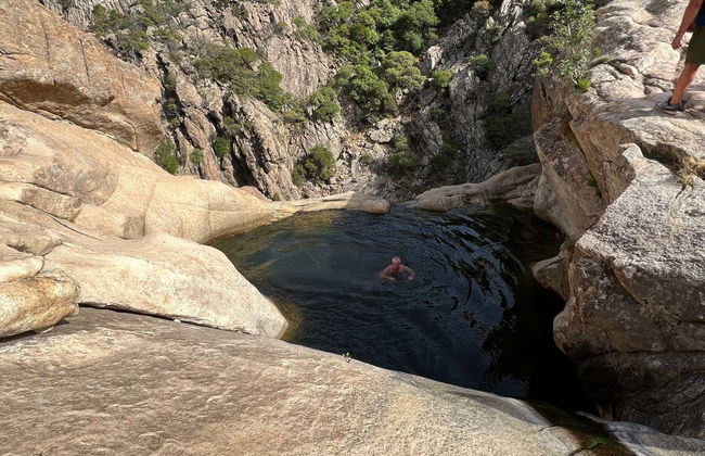 Tour en bicicleta eléctrica por las piscinas naturales del río Pitrisconi - Foto 4