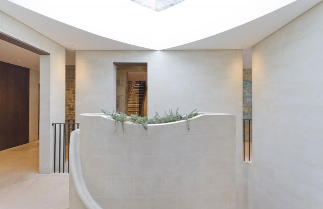 Stunning Fulham Apartment - Photo 14