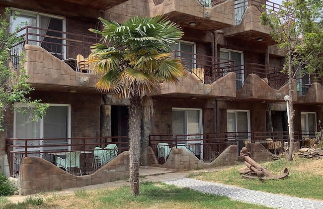 Babylon Gardens Apart Hotel - Photo 4