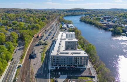 Landing Stylish Studio Gym Pool - Foto 11