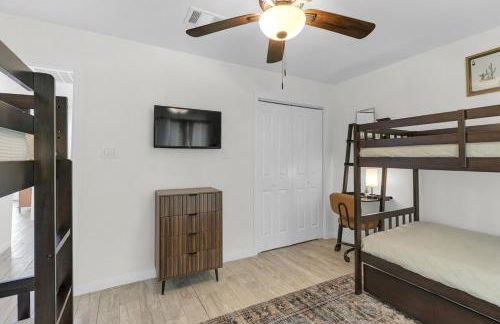 Texan Backyard Vibes l Cowboy Pool & BBQ l Pet-Friendly - Foto 31