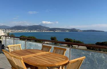 NICE, Exceptional Sea View, Top Floor, Parking - Photo 2