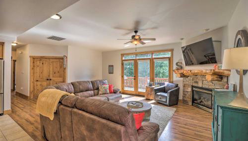 Flathead Lake Getaway with Balcony, Fireplace! - Foto 3