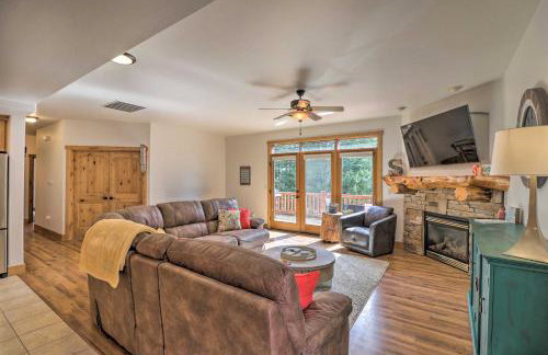 Flathead Lake Getaway with Balcony, Fireplace! - Foto 3