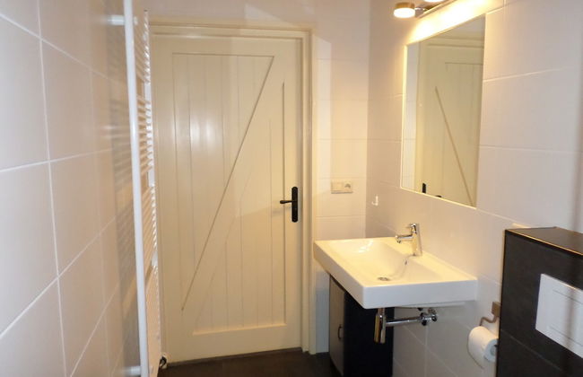 Pet-friendly Getaway - Photo 11