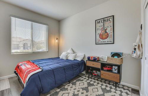 Patio and Fire Pit! Cozy Desert Retreat in Buckeye - Foto 16