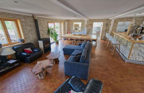 Chalet familial spacieux avec spa, sauna et salle de jeux - FR-1-589-750 - Foto 8