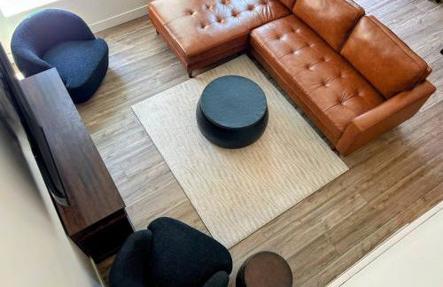 Alpine Escape Luxury Retreat, Hot Tub, Walkable, Mountain Views, 3 King Beds - Foto 16