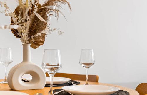 Stylish Apartment - City Centre - Balcony - Parking - Smart TV - Fast Wi-Fi 606D - Foto 10