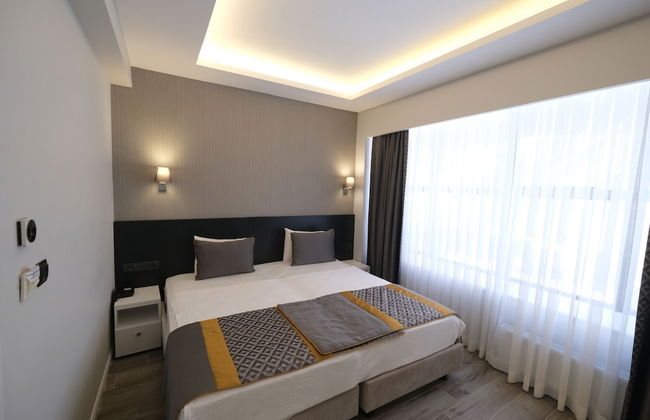 Riva Hotel Alsancak - Photo 20