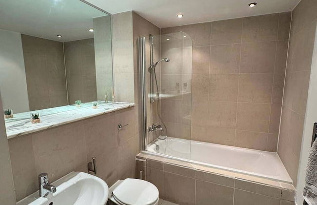 2 Bedrooms - Sleeps 4 - Parking - Petok - Foto 10