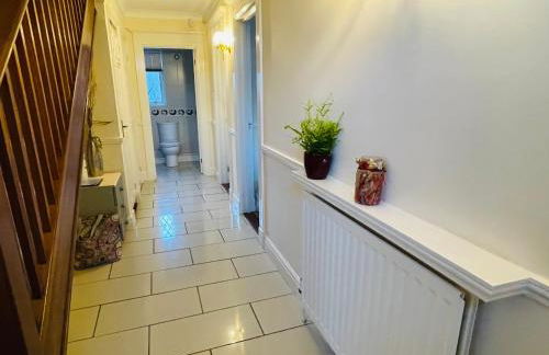 Super King Bed Suite, Executive office, fast WiFi, free parking - Foto 31