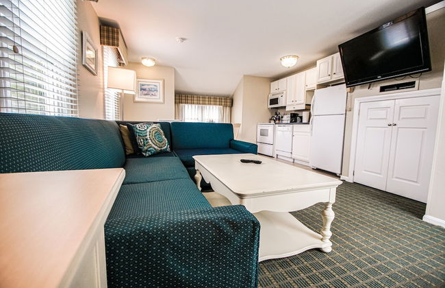 Cape Winds Resort - Photo 15