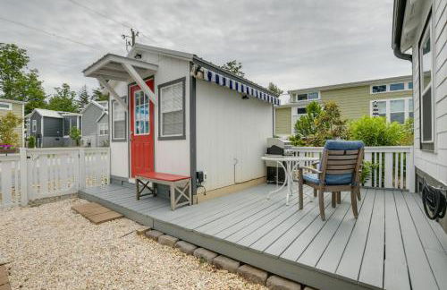 Flat Rock Tiny Home Fall Getaway with Grill! - Foto 18