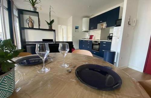 Un extérieur en ville - Foto 1