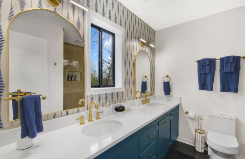 Resort Getaway - Golf, BMX trail, Hot Tub & Arcade! - Foto 23