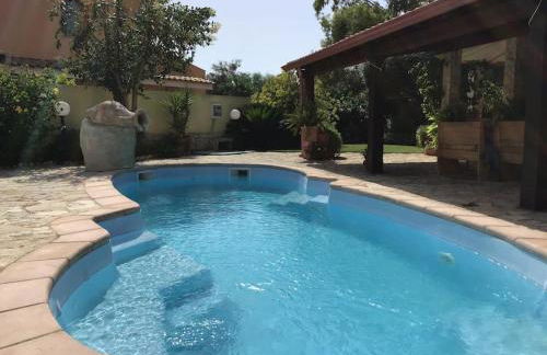 Apartment in Villa, Beach 3 minutes walk, spiaggia 3 minuti a piedi - Foto 1