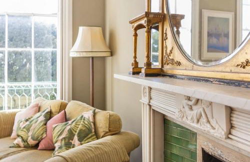 Ultra Luxury Central 2 BR Apartment By AltoLuxoExperience Short Lets & Serviced Accommodation With Free Wifi & Parking - Foto 17