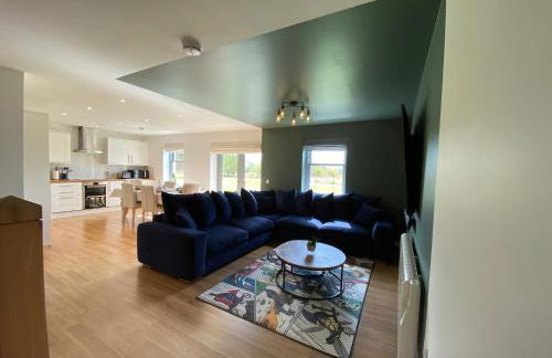 No 2 The Cairns, Unwind in Style - Foto 13