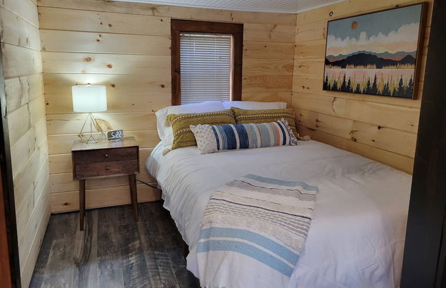 Travelers Haven - Photo 12