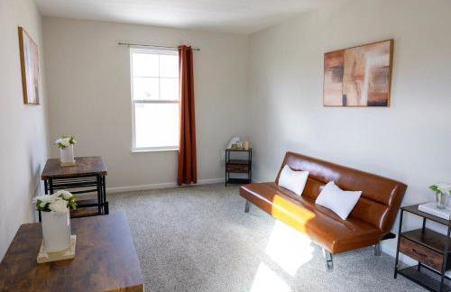 Holistic Campus Rental, LLC - Private Bedrooms in Shared Home with Shared Kitchen - Foto 21