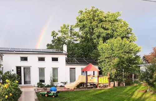 Chalet im Spiel- und Obstgarten - Foto 2