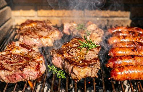 Villa Familiar c/Piscina + Wifi y Parking Gratis by Sunset Rentals (Bonmont) - Foto 2