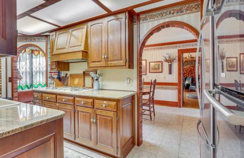 Dalton Retreat w Deck, Fire Pit and 6 Smart TVs - Foto 15