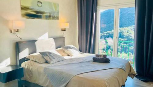 Maison conviviale à Fréjus avec piscine à débordement - Foto 4