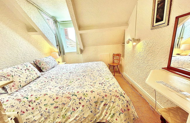 Seafront Apartments - Foto 12