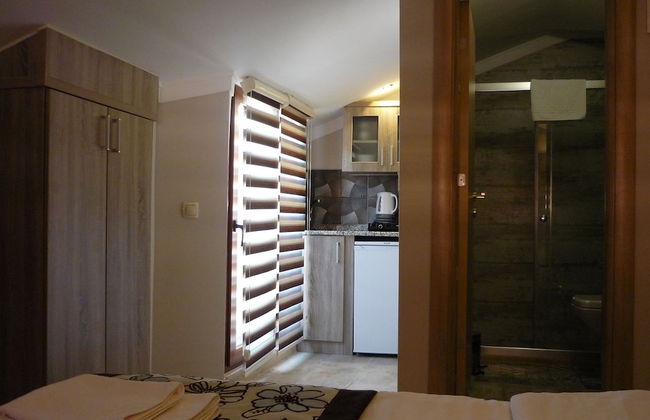 Street61 Studios - Photo 18