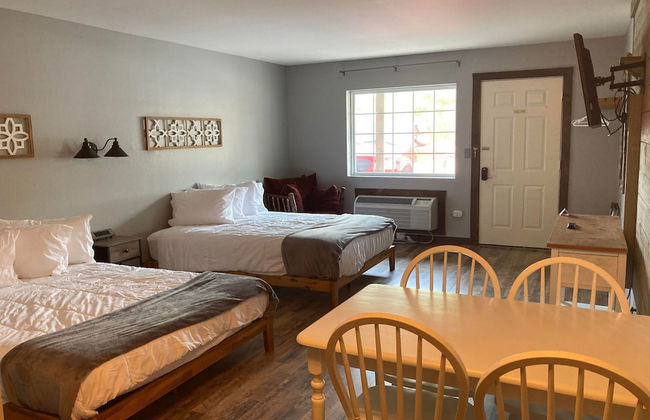 Gold Suites Rentals - Photo 6