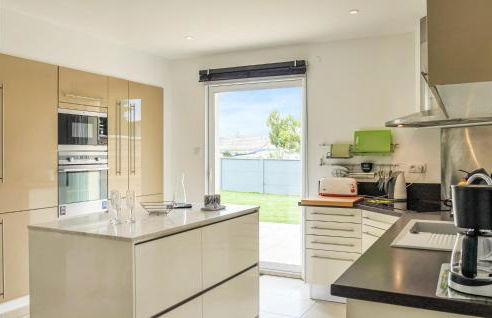 Gorgeous Home In Stgermainay-Plage - Foto 6