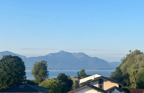 Designer-Oberstüberl mit Seeblick auf den Chiemsee & Alpenpanorama - Photo 19