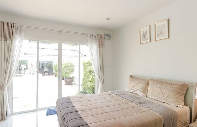 BaanPromphun Pool Villa by BV - Foto 7