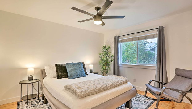 Pet-friendly Bend Home w/ Hot Tub & Patio - Foto 2, Interior