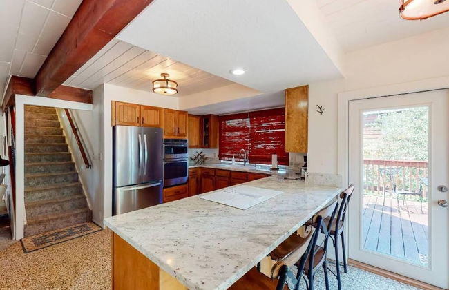 CC Cabin - Full Game Room! Wrap Around Deck! - Foto 14